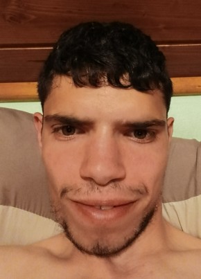 Diogo из Funchal 23 года