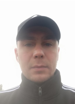 Konstantin Sharov, 34, Kyrgyzstan, Bishkek