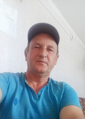 Валерий из Чебаркули 63 года