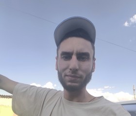 Viktor, 25, Orhei