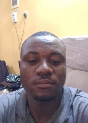 Alex из Mombasa 31 год