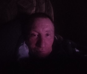 Eduard, 43, Yekaterinburg