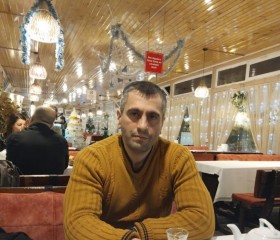 Zohrab, 33, Baku