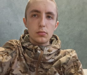 Aleksandr, 20, Toronto