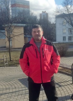 Андрей из Ростова-на-Дону 51 год