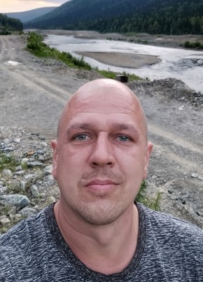 Denis, 40, Russia, Kingisepp