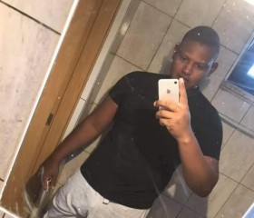 José, 29, Ferreiras