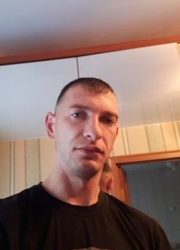 Евгений, 36, Россия, Артем