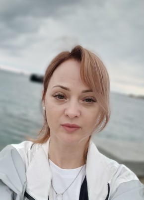 Ксения, 44, Россия, Симферополь
