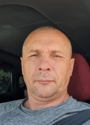 Денис из Астаны 48 лет