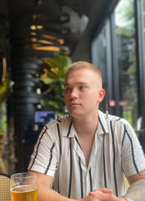 Никита, 25, Россия, Таганрог