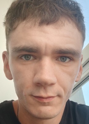 Максим из Санкт-Петербурга 23 года
