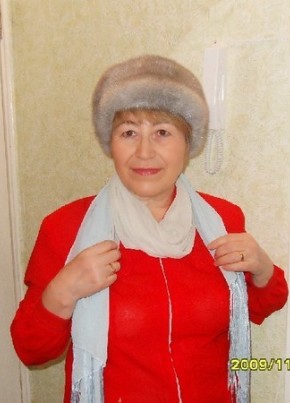 Александра, 64, Россия, Соликамск