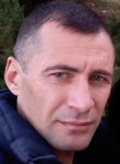 Leonid, 41, Chisinau