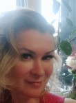 Olesya, 44, Saint Petersburg