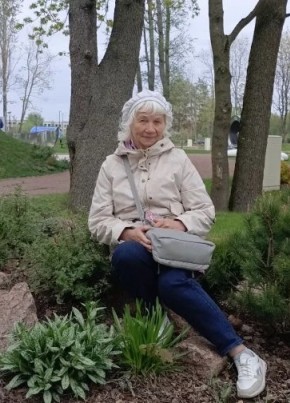 людмила из Кронштадта 74 года