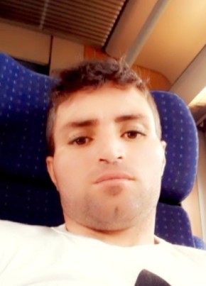 Danyel, 35, Romania, Ploiești