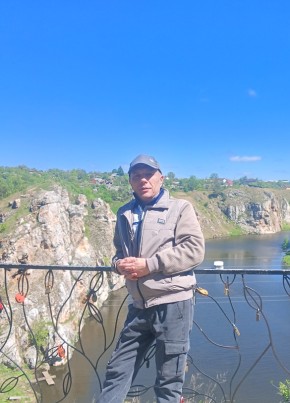 Дмитрий из Екатеринбурга 40 лет