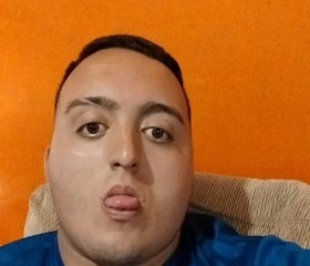 Héctor, 23, San Juan
