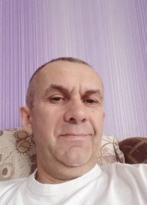 Igor, 48, Рэспубліка Беларусь, Карэлічы