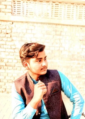 M. Sunny, 18, پاکستان, مُلتان‎
