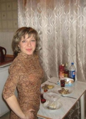 Елена, 40, Россия, Стрелка