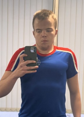 Valentin, 22, Russia, Moscow