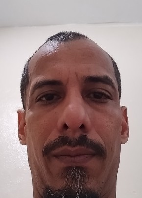 Miguel, 44, Commonwealth of Puerto Rico, Trujillo Alto