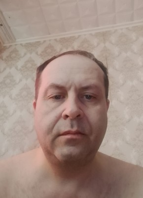 Эдуард Комов из Коврова 52 года