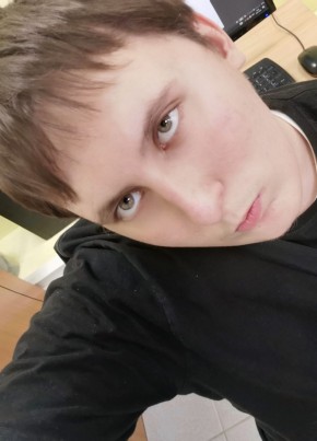 Даниил из Томска 18 лет