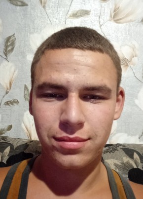 Андрей, 22, Россия, Варениковская