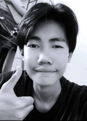 Crypt Jimmy, 20, Chad, N Djamena