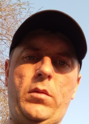 Иван, 34, Россия, Новотроицк