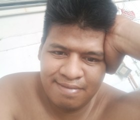 Ced, 30, Quezon City