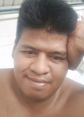 Ced из Quezon City 30 лет