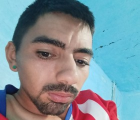Yeferson, 23, Pitalito