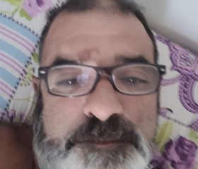 Vincenzo, 56, Pachino