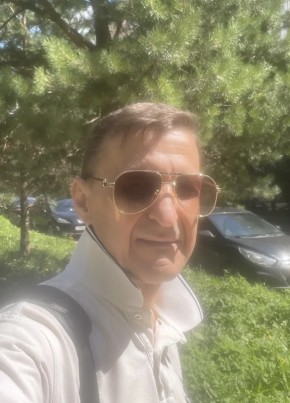 Алексей из Смоленска 52 года