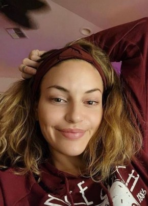 Jessica Brown из Miami 30 лет