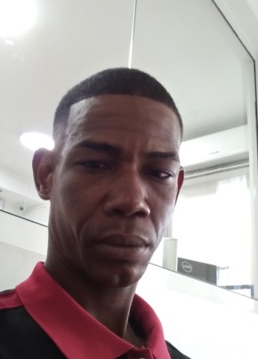 Jhoiner Aybar из Santo Domingo 35 лет