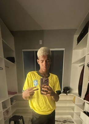 Nathanael из Rio de Janeiro 18 лет