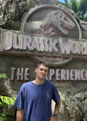 Maksim, 29, Russia, Moscow