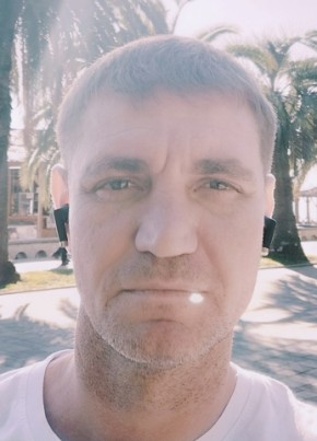 Иван Фролов из Липецка 43 года