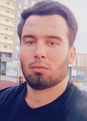 Бузург из Екатеринбурга 25 лет