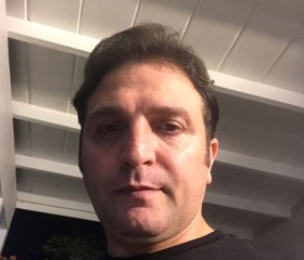 Ramin, 44, Tehran