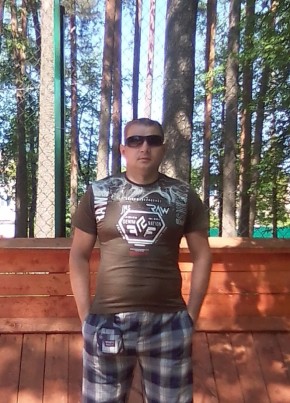 Анатолий, 41, Россия, Окуловка
