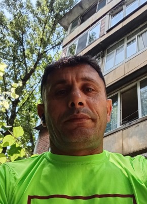 Денис из Chişinău 50 лет