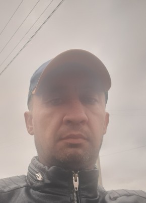 Роман, 44, Россия, Белово