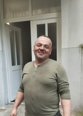 Ivan из Praha 35 лет