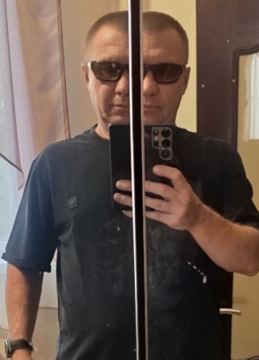 Дмитрий из Салавата 47 лет